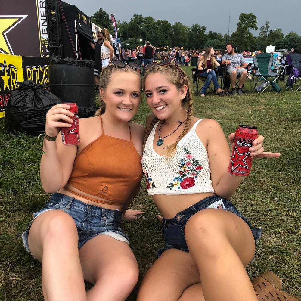 Meet your Posher, Madelyn